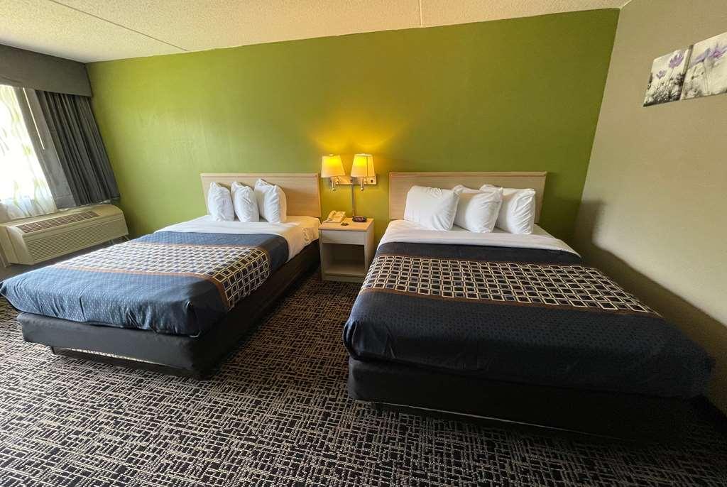 Wingate By Wyndham Lake George Room photo
